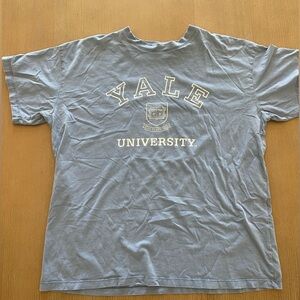 cotton on blue Yale university T-shirt